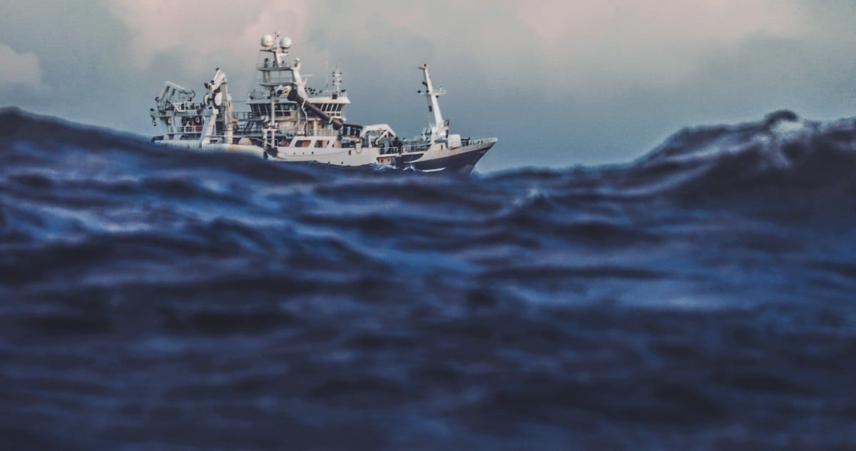 Challenging tradition with novel technologies in Maritime Operations
